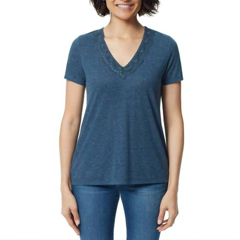 NEW ELLA MOSS v-neck lace top in verity